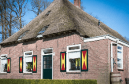 Vughtse IJsboerderij — foto 1