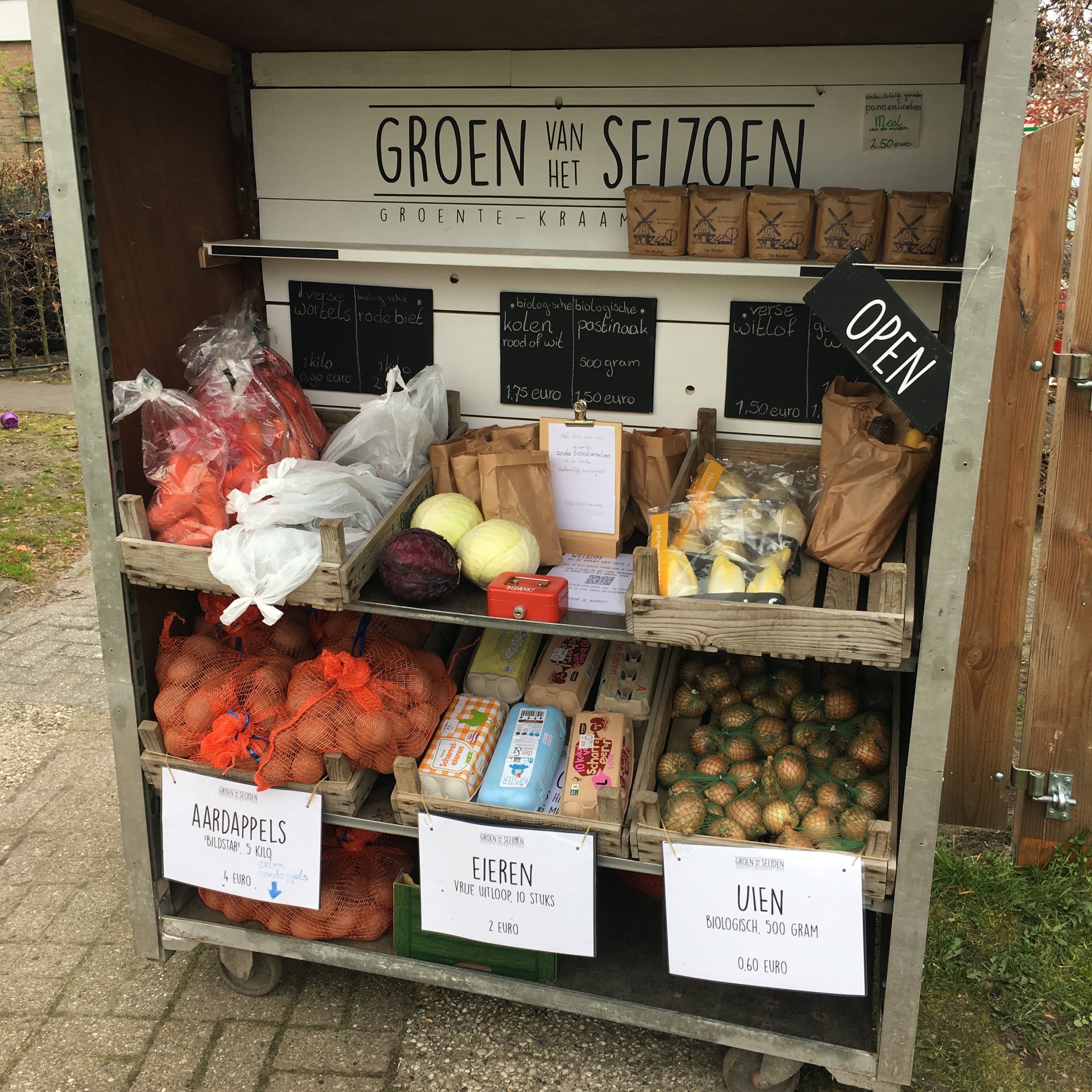 Groen van het Seizoen, groentekraampje Grou — foto 1